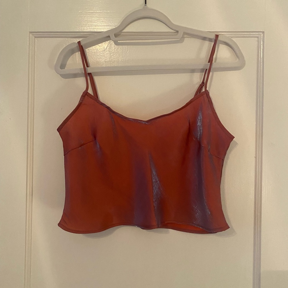 VERGE GIRL CROP TOP